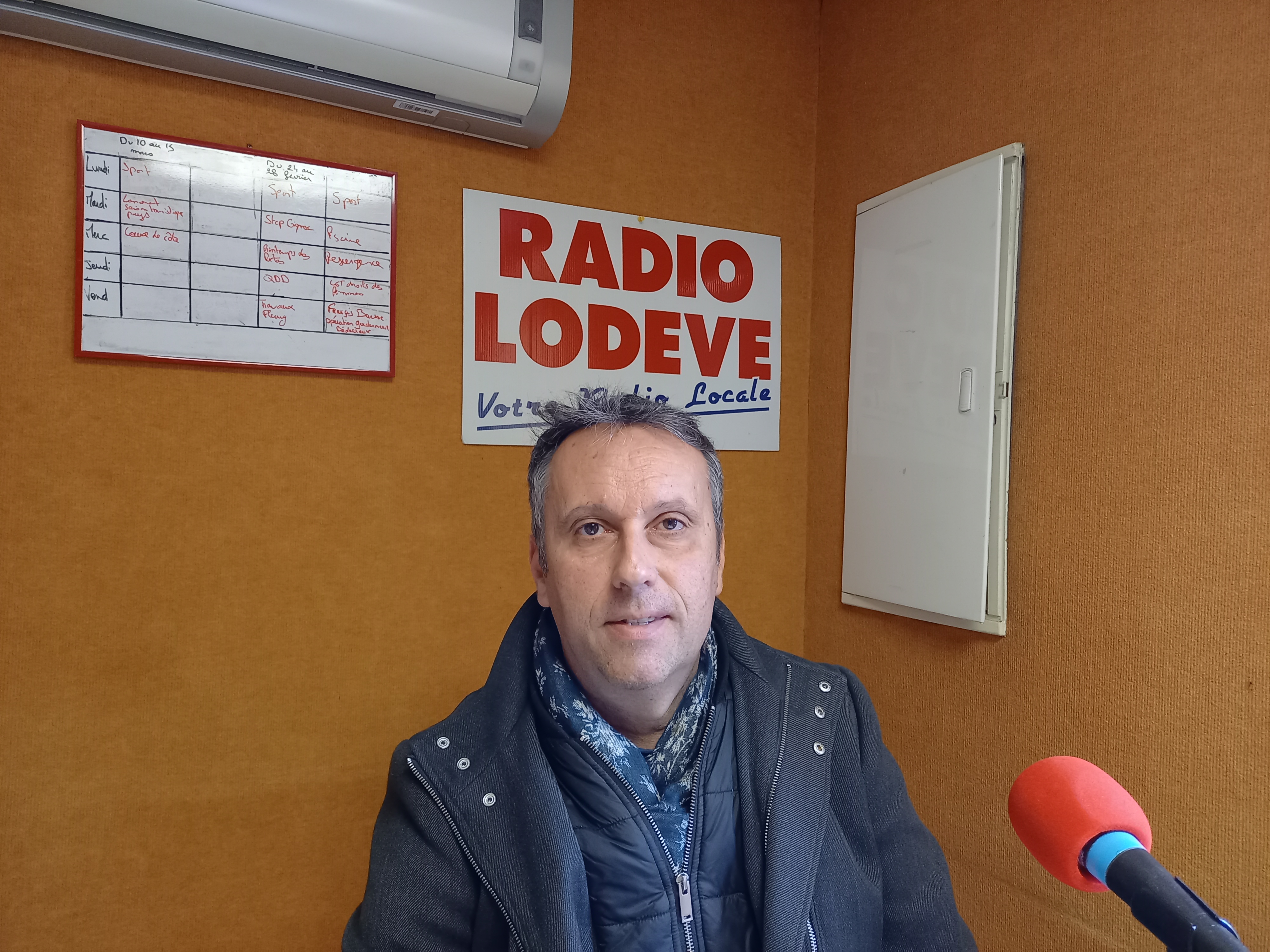 LE BOSC CONSTRUIT UN POLE ADO PREVU POUR LE PRINTEMPS 