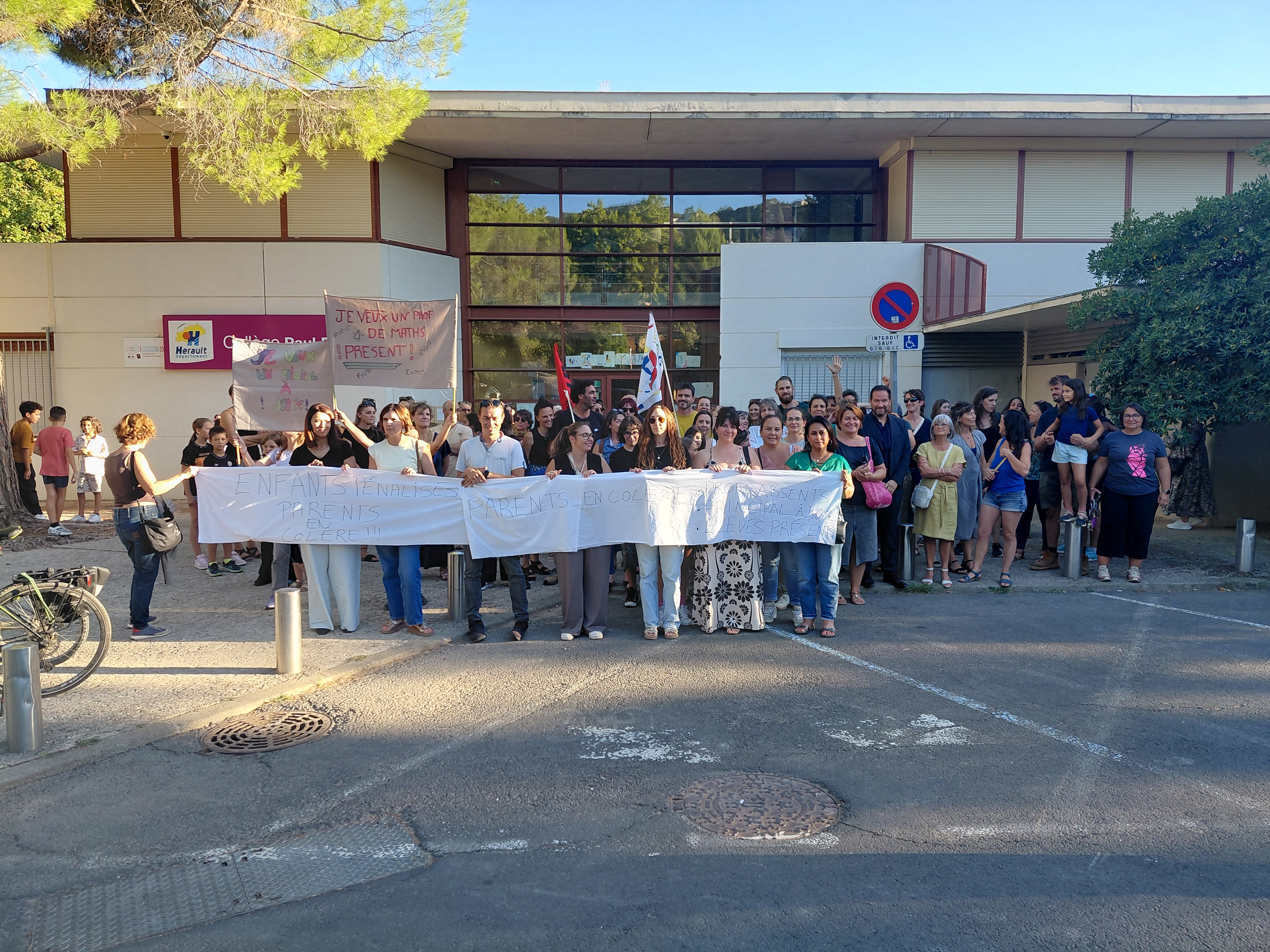 college-mort-a-lodeve-pour-denoncer-le-manque-de-moyens