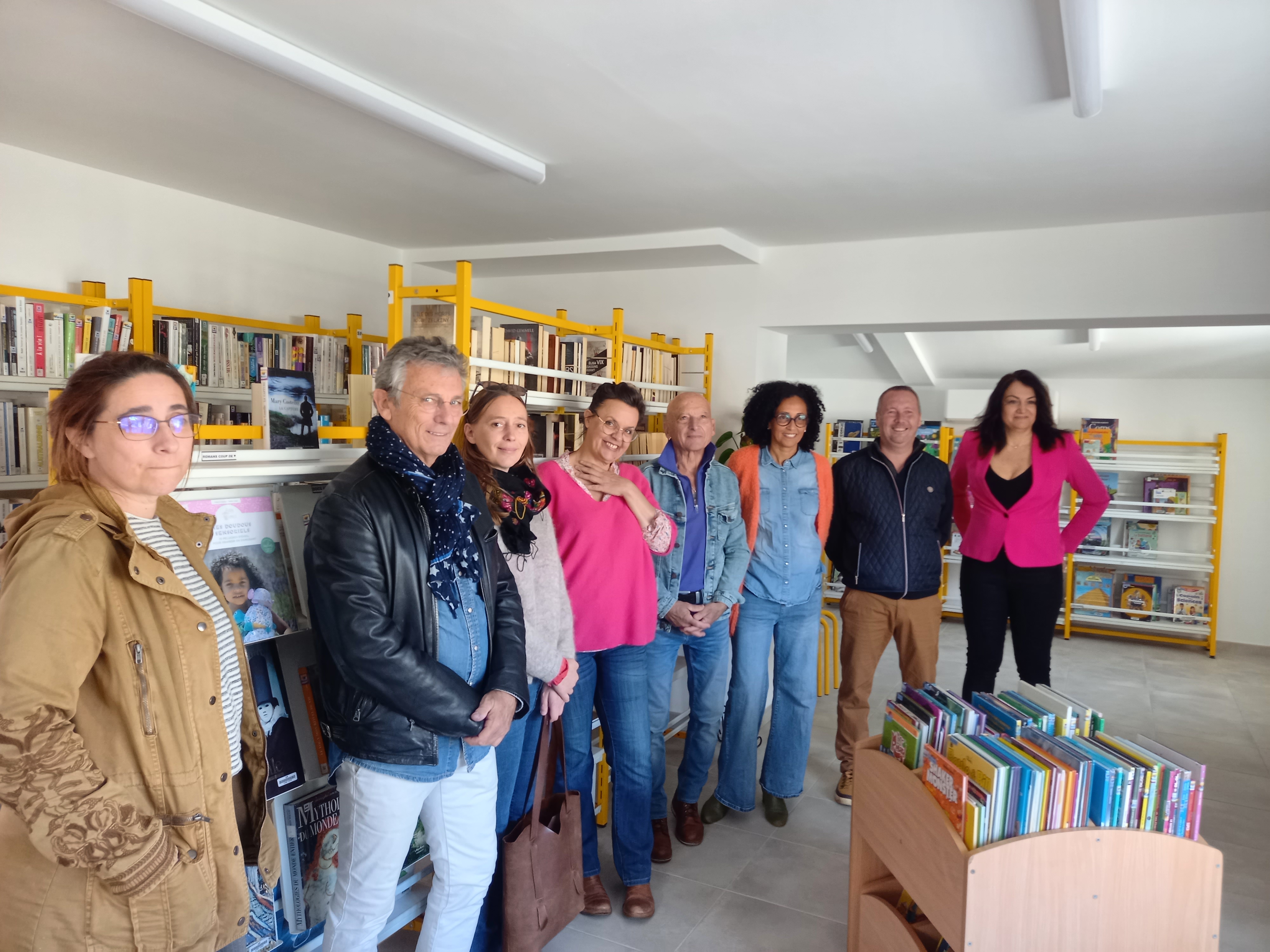 LA BIBLIOTHEQUE DE ST JEAN DE LA BLAQUIERE