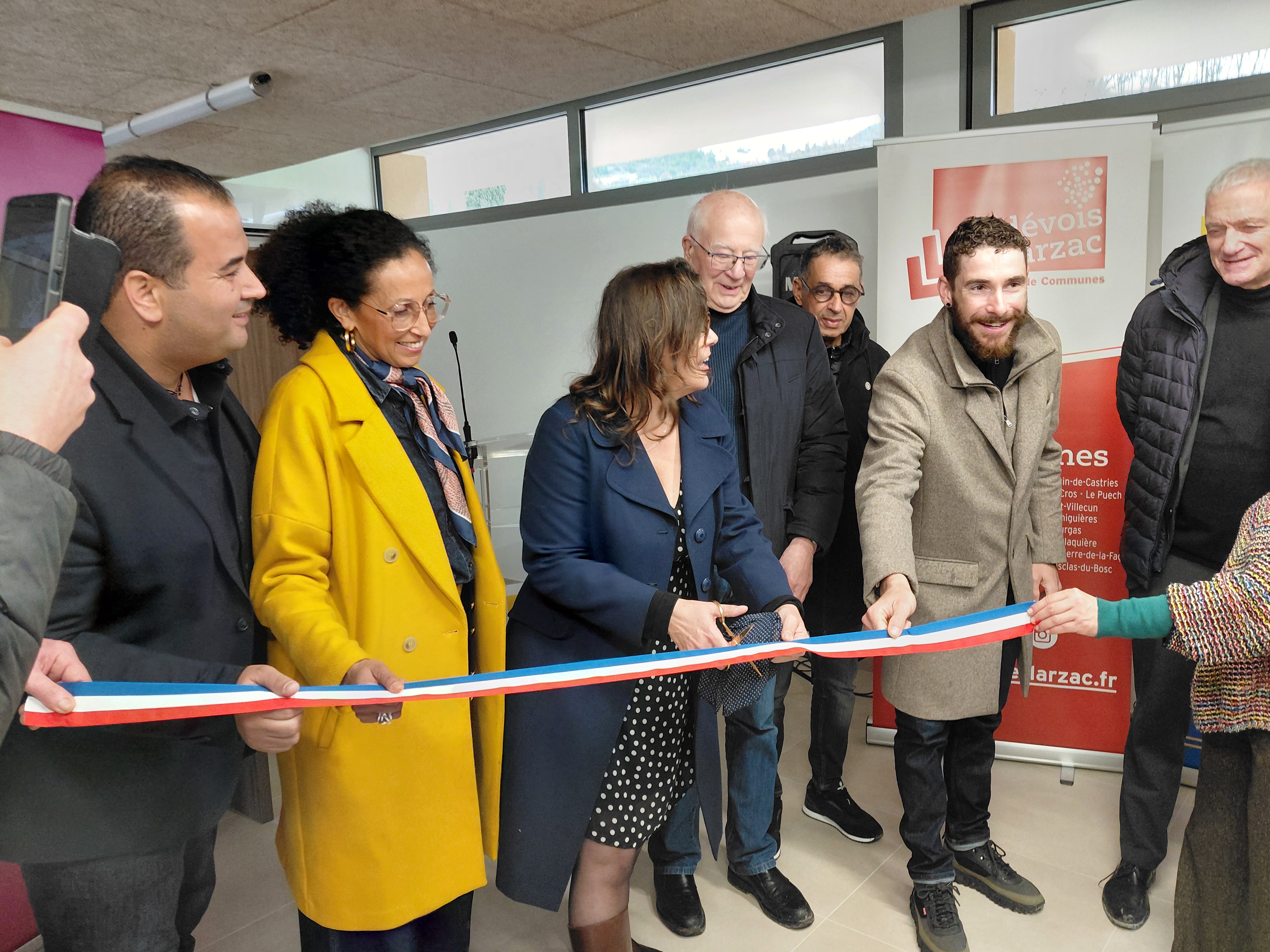 LA MAISON DES SPORTS DE LODEVE INAUGUREE LA MAISON DES SPORTS DE LODEVE INAUGUREE
